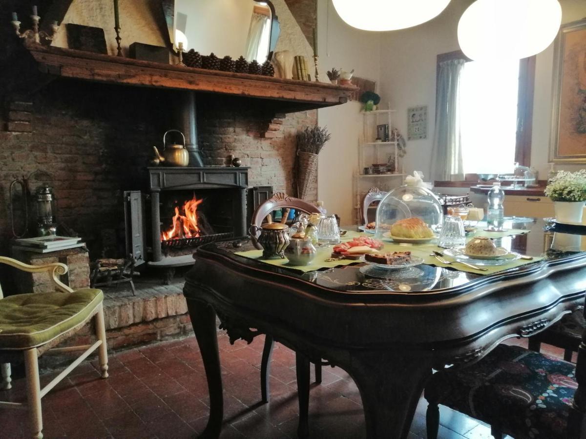 Corte Di Maggio B&B Country House イーモラ エクステリア 写真
