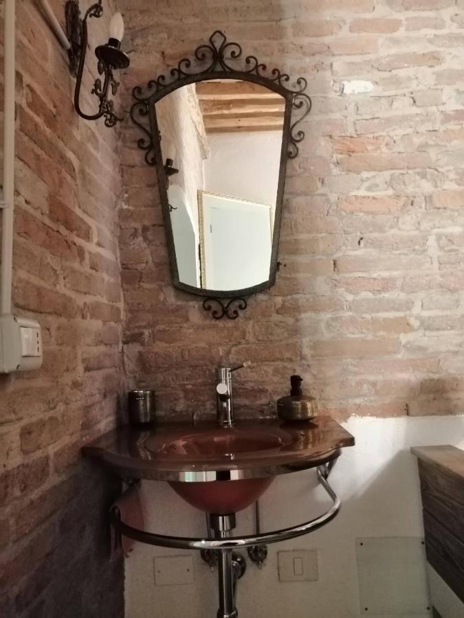Corte Di Maggio B&B Country House イーモラ エクステリア 写真